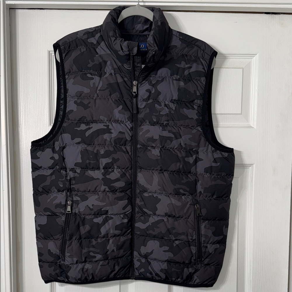 Polo by Ralph Lauren Men's Black Camouflage Vest - Size Large